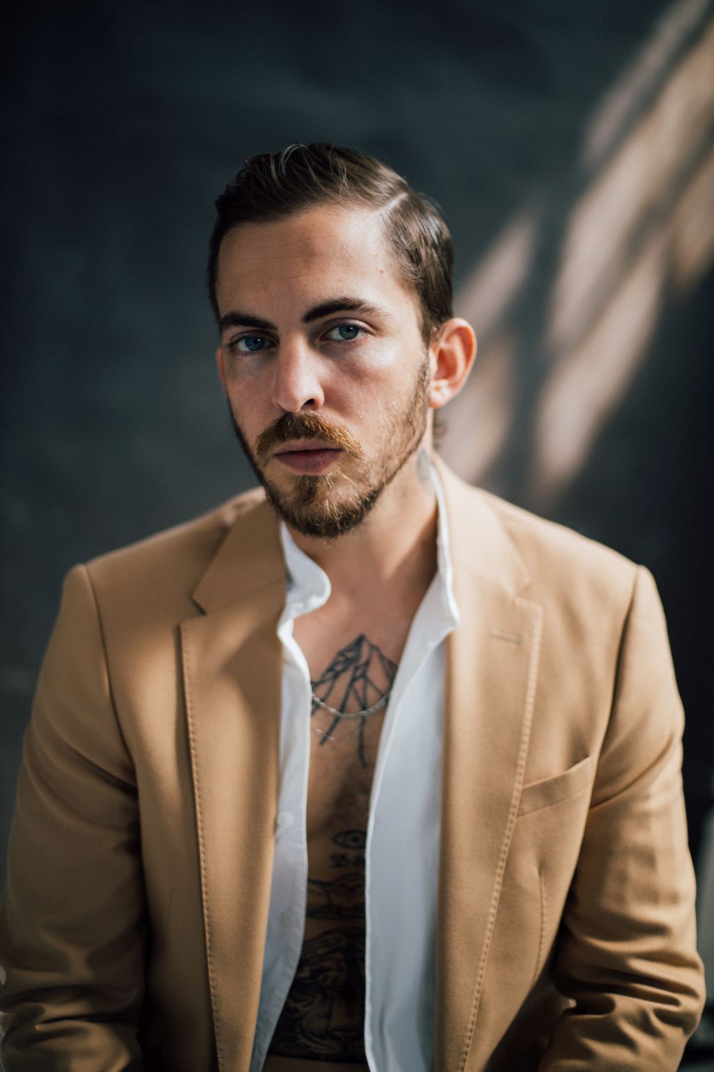 dennis lloyd anxious