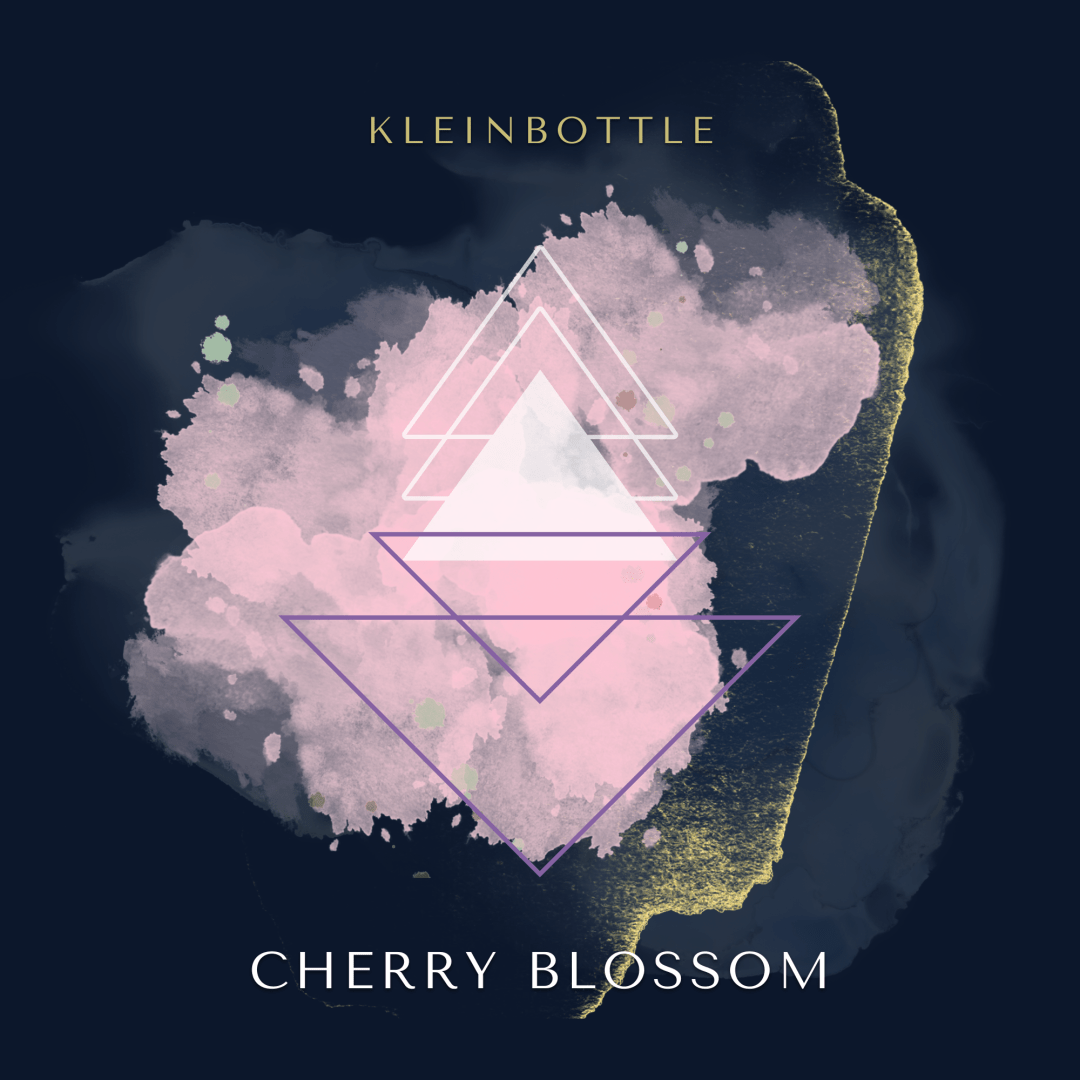 Cherry Blossom esordio kleinbottle