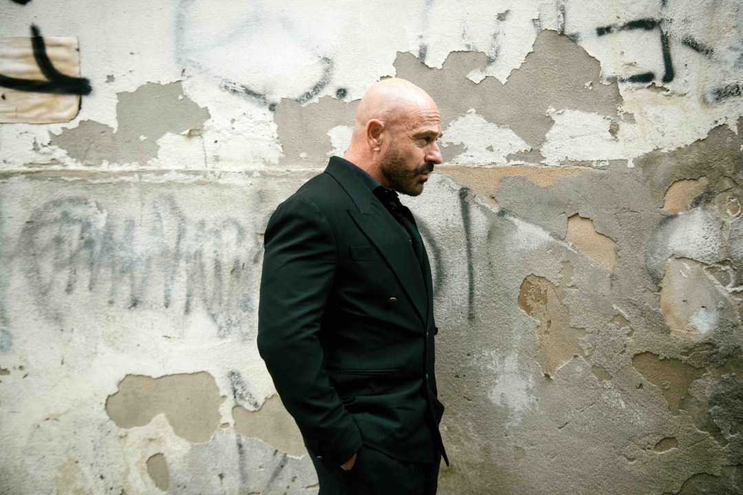 RAIZ TOUR SI LL’AMMORE È ‘O CCUNTRARIO D’’A MORTE