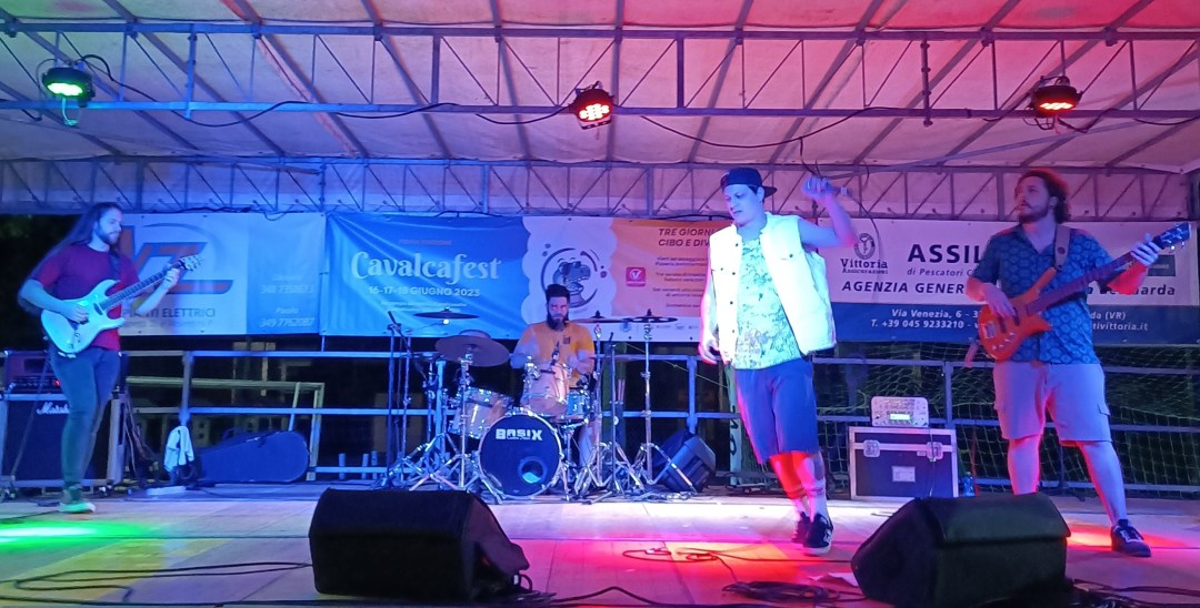 WHAT Garda Valpo Jumpin Squad live Cavalcafest 2023