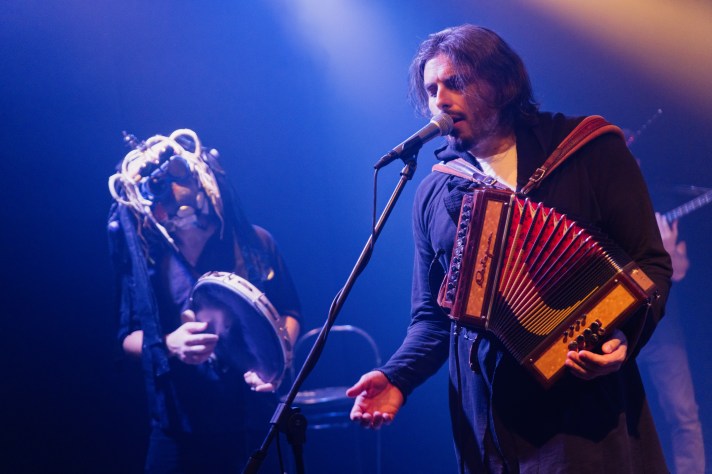 Giuliano Gabriele Basta!