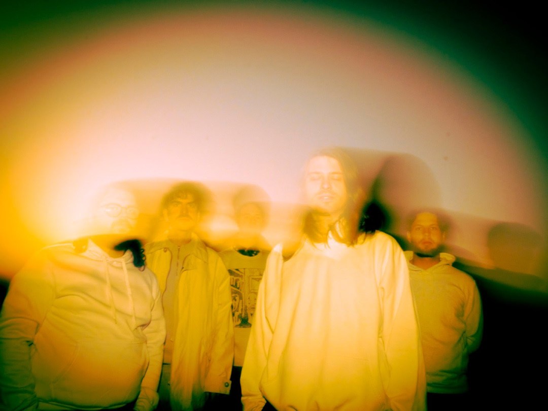 La band Mother presenta il singolo Magic Lungs, anticipazione del nuovo album